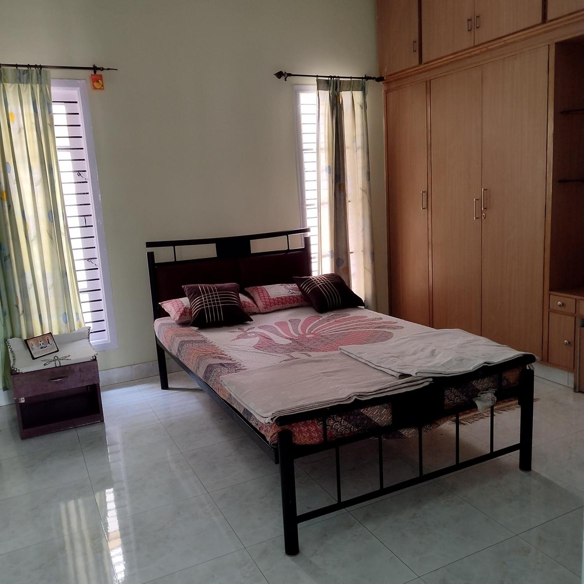 Mahadimane - Spacious House With 3 Bed Rooms Mysore Luaran gambar